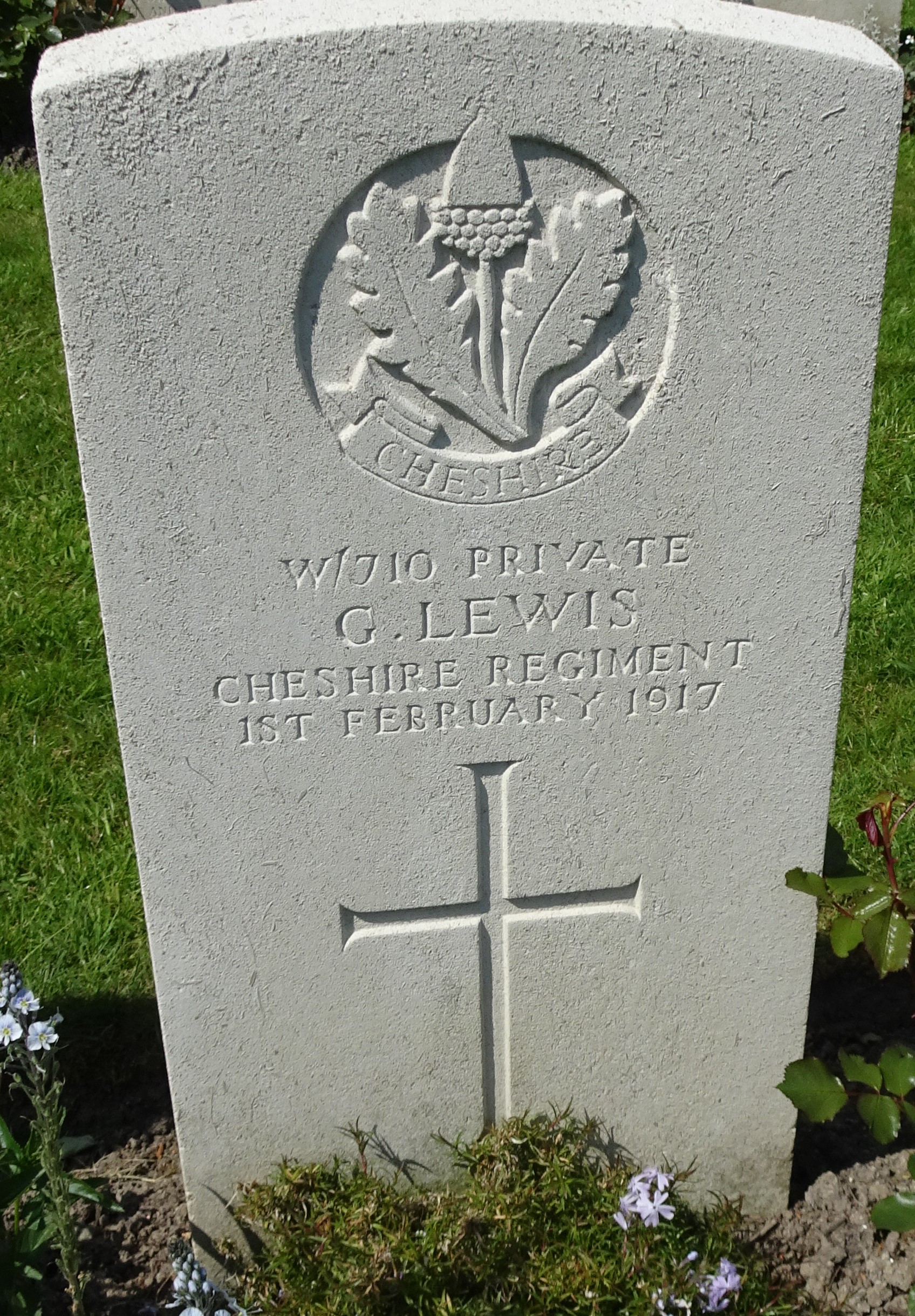 Pte G Lewis 010217