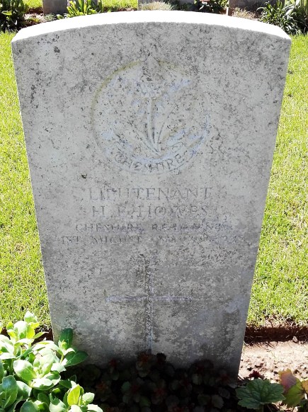 Lt HE Howes 010818 FR