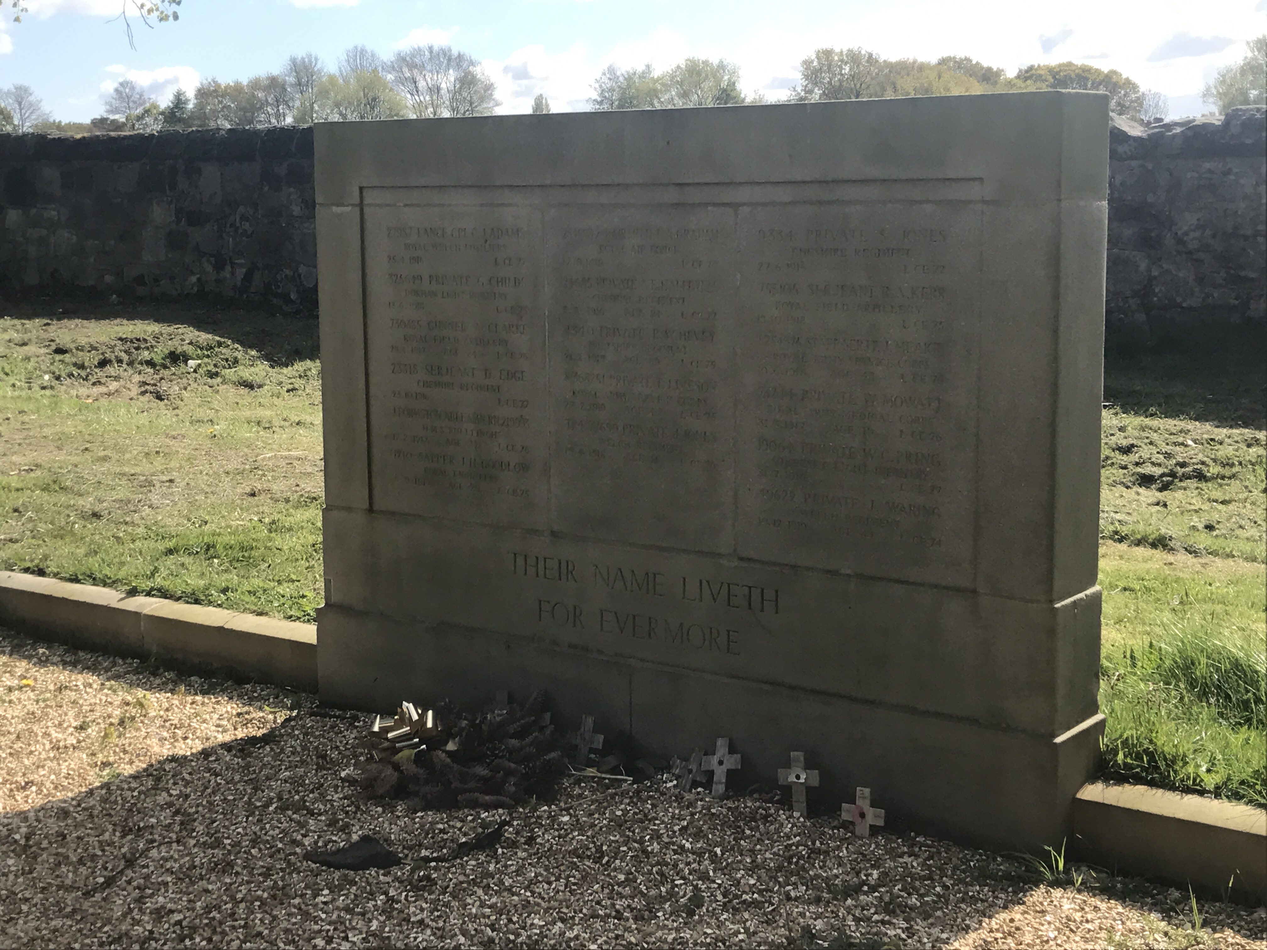 Pte AE Halliwell 010816 UK