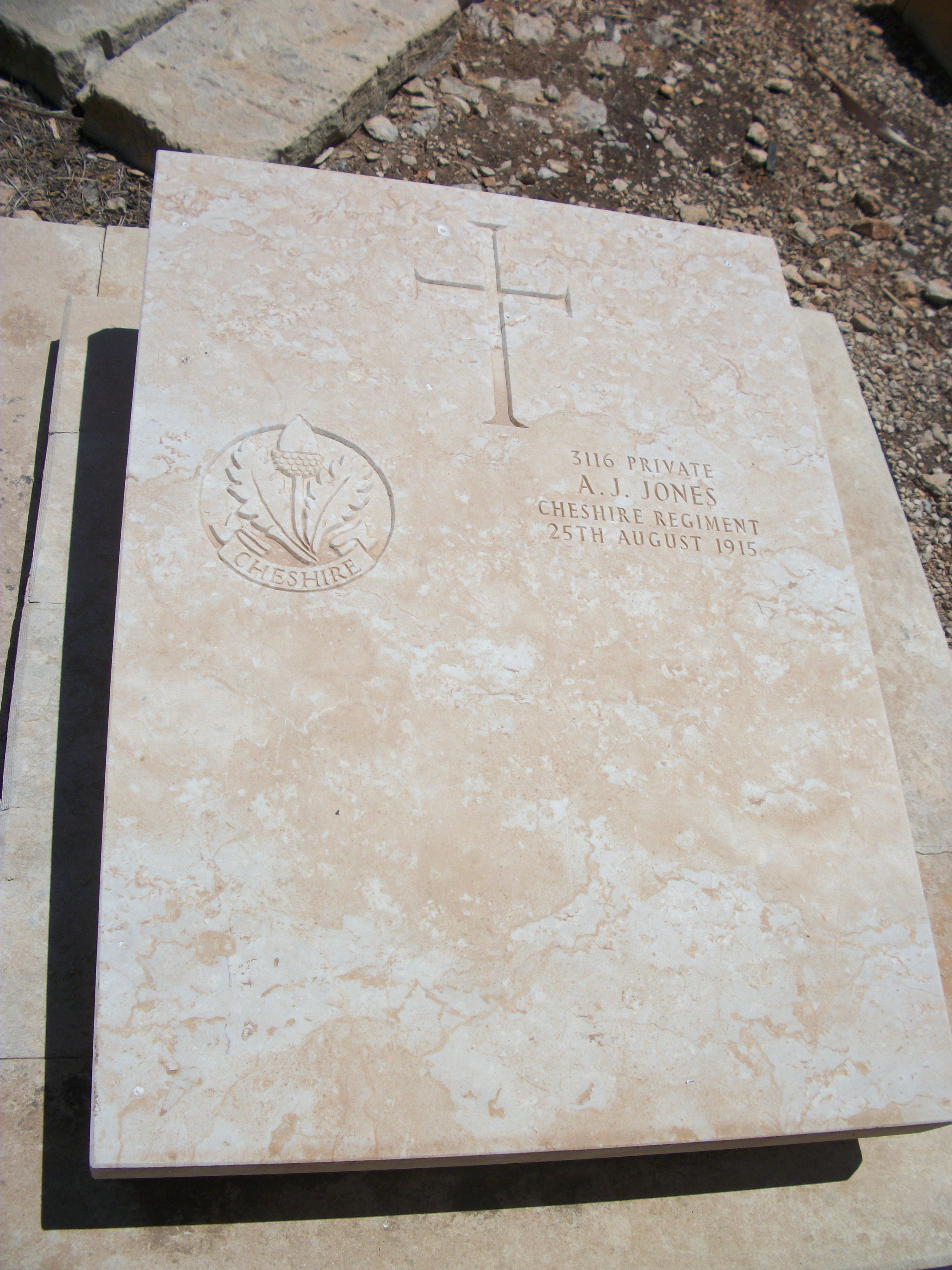 Pte AJ Jones 250815 MT