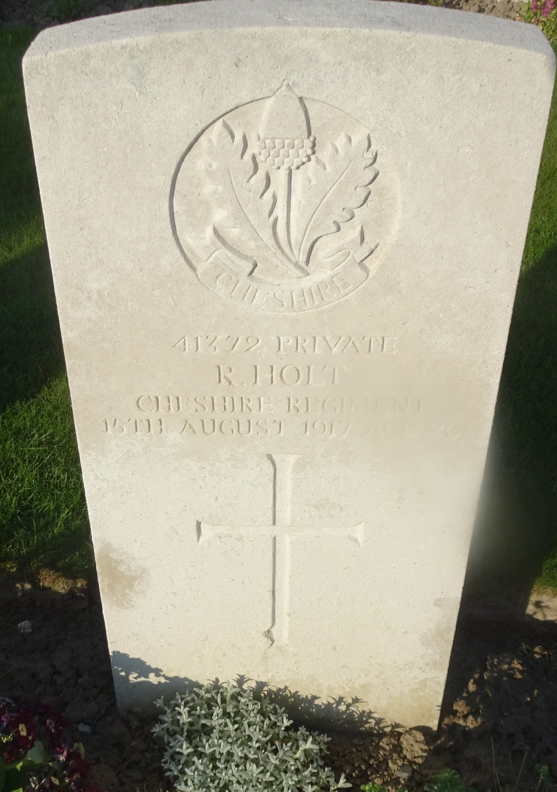 Pte R Holt 150817