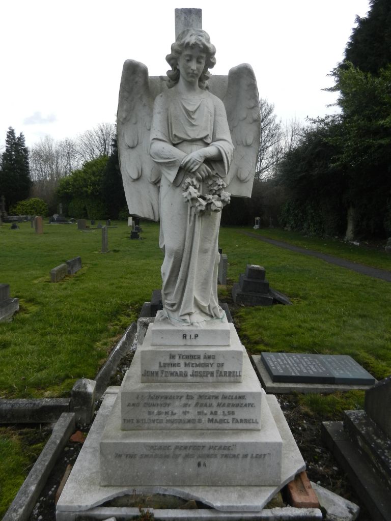 This image has an empty alt attribute; its file name is capt-jej-farrell-191117-uk.jpeg